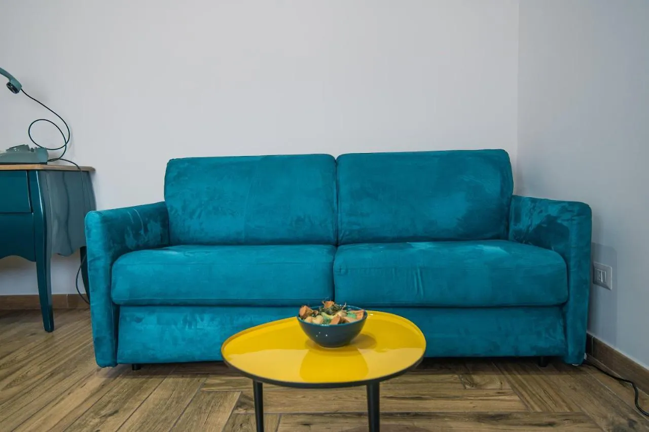 Hub Ferroviario - 12 Posti Letto Per Il Tuo Gruppo A Napoli Con Wifi E Netflix Bed & Breakfast